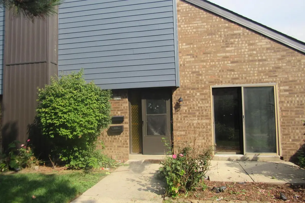 8638 N Servite DRIVE, Milwaukee, WI 53223 - #1