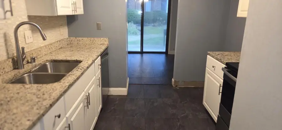 8638 N Servite DRIVE, Milwaukee, WI 53223 - #3