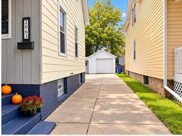 2063 Green STREET, Racine, WI 53402 - #2