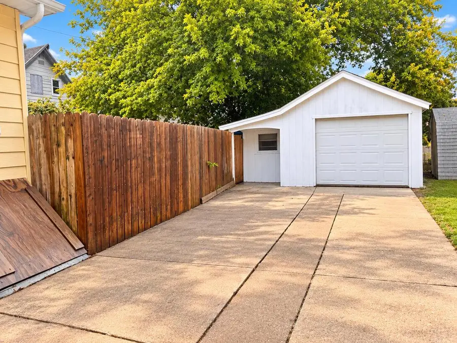 2063 Green STREET, Racine, WI 53402 - #3