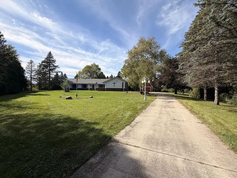 1780 Margaret COURT, Jackson, WI 53037 - #2