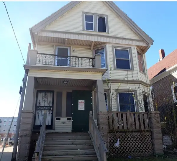 323 W Chambers STREET #325, Milwaukee, WI 53212