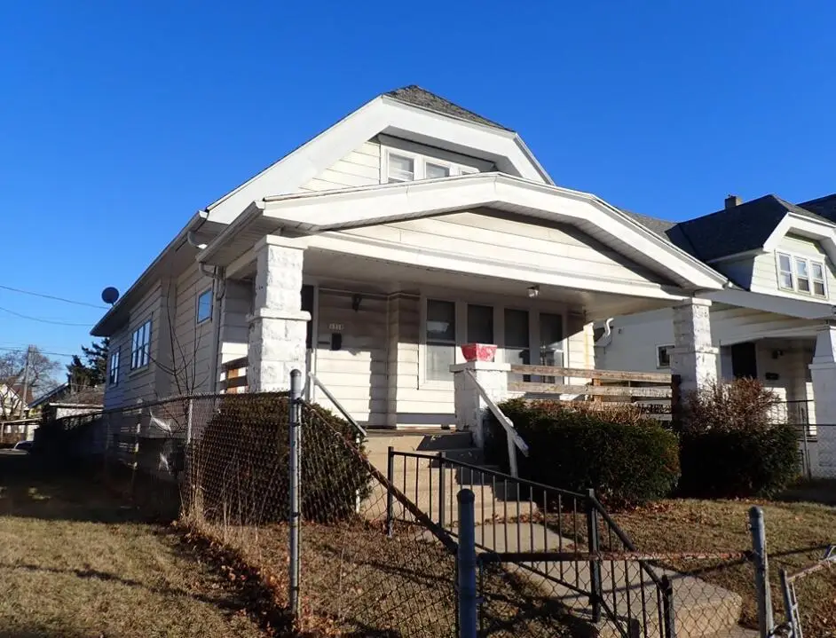 1318 W Ring STREET, Milwaukee, WI 53206 - #1