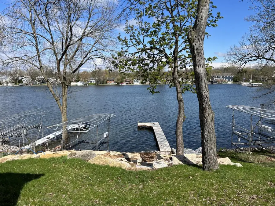 W342N4878 W Lindy LANE, Okauchee Lake, WI 53058 - #2