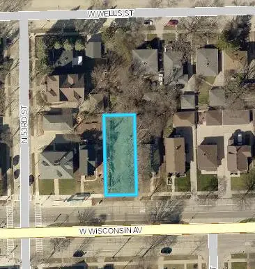 5212 W WISCONSIN AVENUE, Milwaukee, WI 53208 - #2
