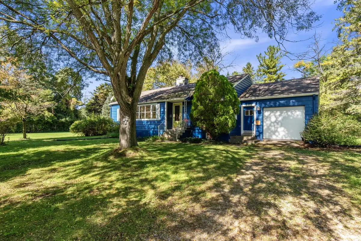 6430 W Freistadt ROAD, Mequon, WI 53092 - #1