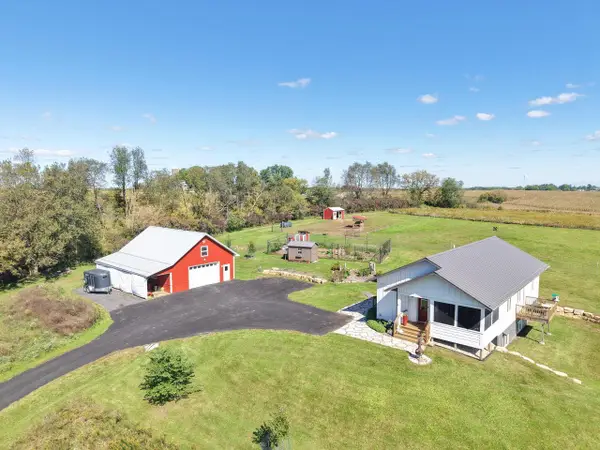 S3874 Bakkom ROAD, Viroqua, WI 54665
