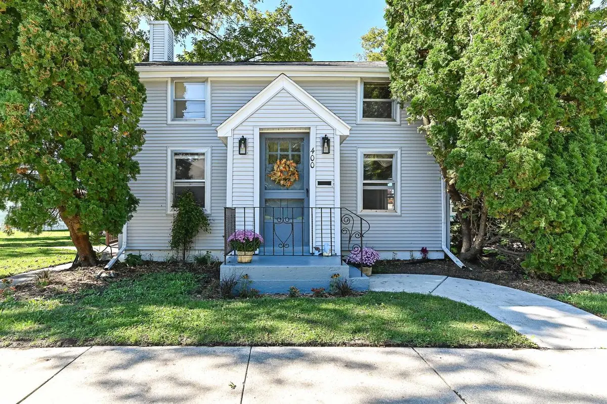 400 S 3rd STREET, Waterford, WI 53185 - #1