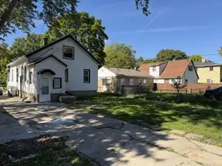 5754 N 41st STREET, Milwaukee, WI 53209 - #3
