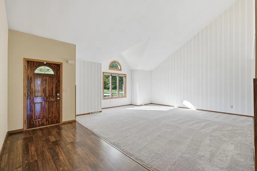 10360 S Mockingbird LANE, Oak Creek, WI 53154 - #3