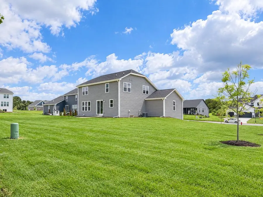 N101W16888 Tanglewood DRIVE, Germantown, WI 53022 - #2