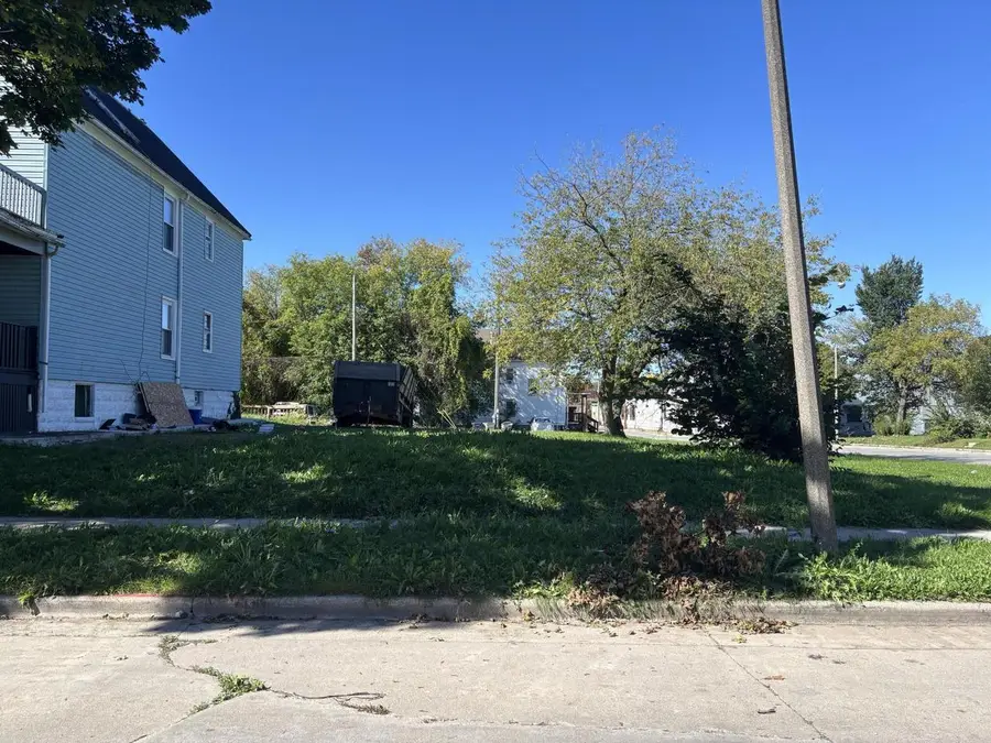 3075 N 29TH STREET, Milwaukee, WI 53210 - #2