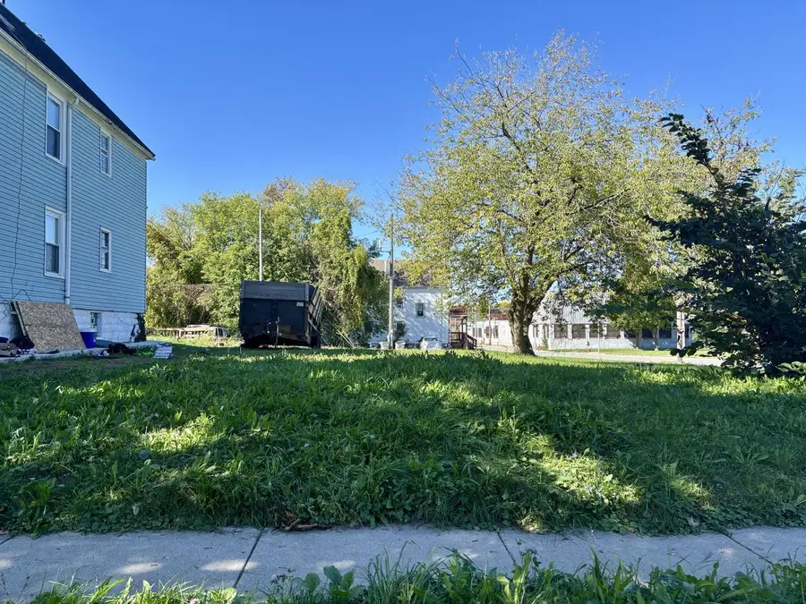 3075 N 29TH STREET, Milwaukee, WI 53210 - #3