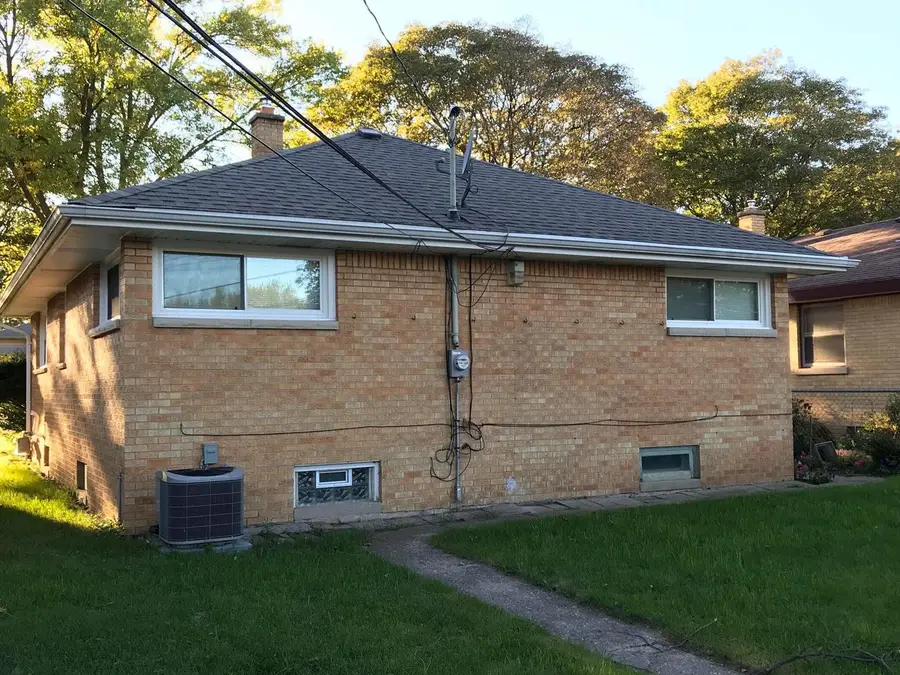 4436 N 71st STREET, Milwaukee, WI 53218 - #2