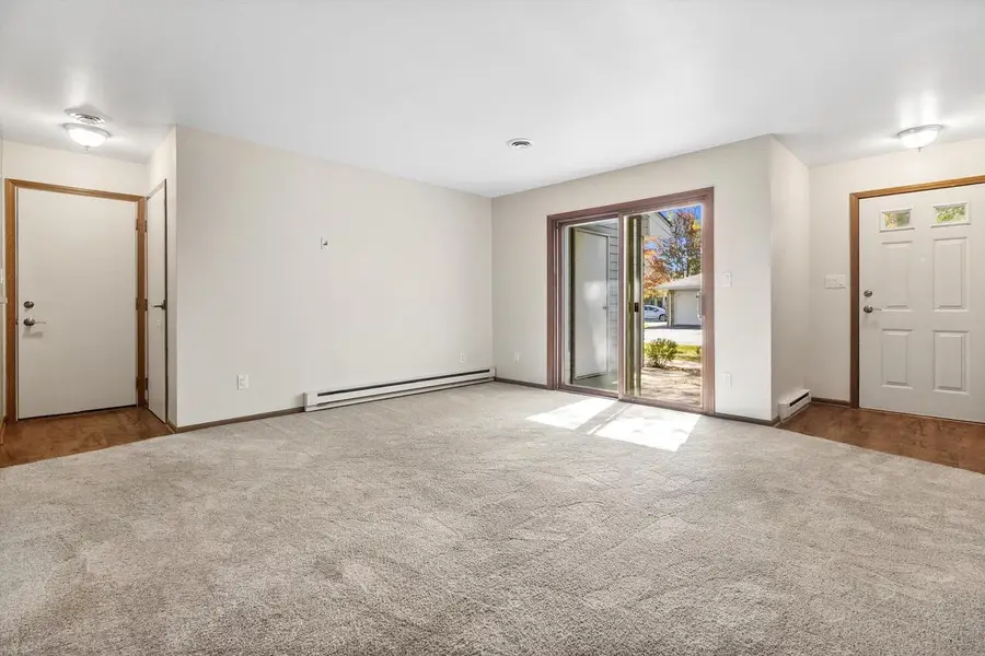 1041 Prairie DRIVE #102, Mount Pleasant, WI 53406 - #3