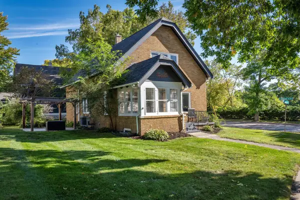 N36W5916 Wurthmann STREET, Cedarburg, WI 53012