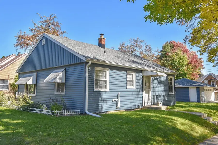 2876 S 70th STREET, Milwaukee, WI 53219 - #3