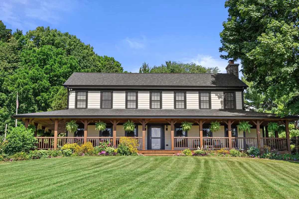 5340 Pleasant Hill ROAD, Hubertus, WI 53033 - #1
