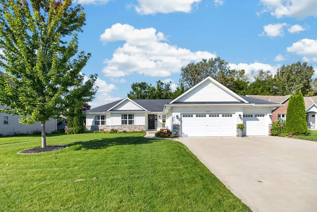 5714 Richwood LANE, Racine, WI 53402 - #1