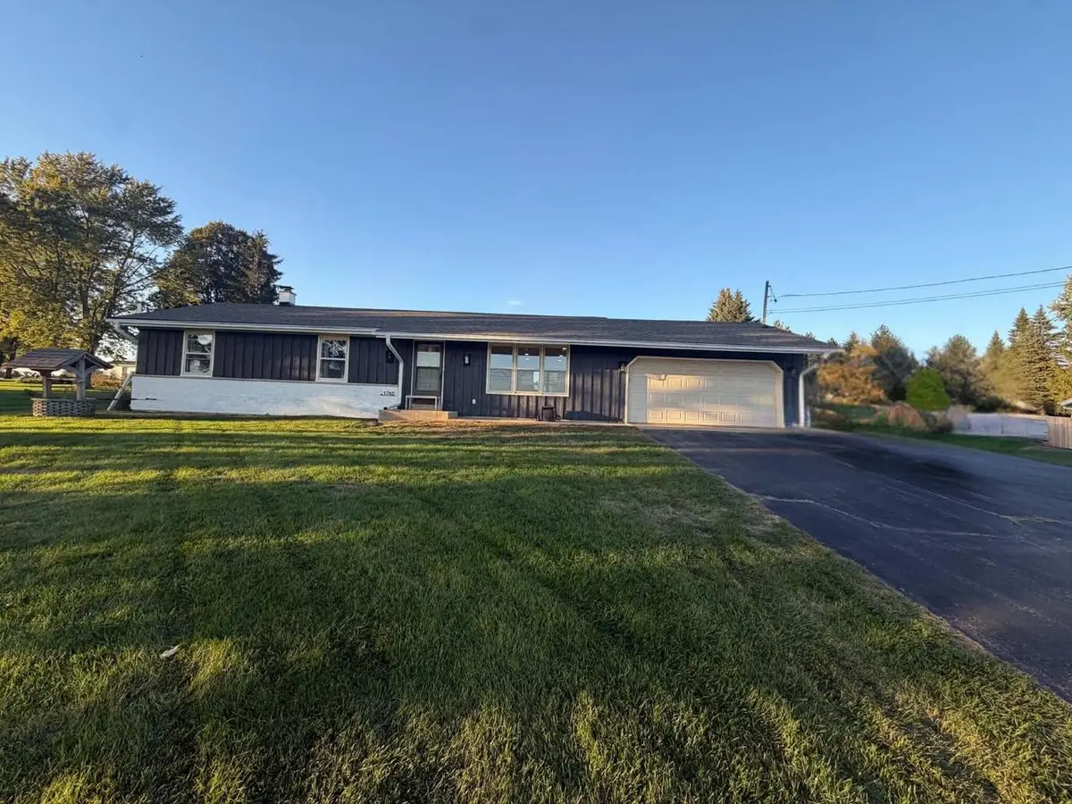 1760 Western AVENUE, Jackson, WI 53037 - #1