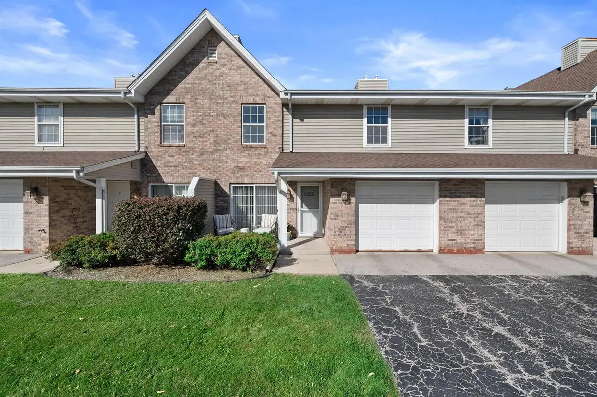617 Westfield WAY #C, Pewaukee, WI 53072 - #1