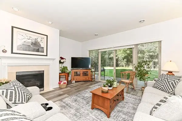 1610 Gabriel DRIVE #7, Waukesha, WI 53188