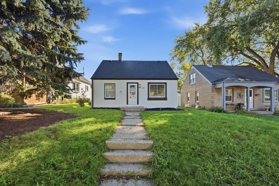 4170 S 5th PLACE, Milwaukee, WI 53207 - #2
