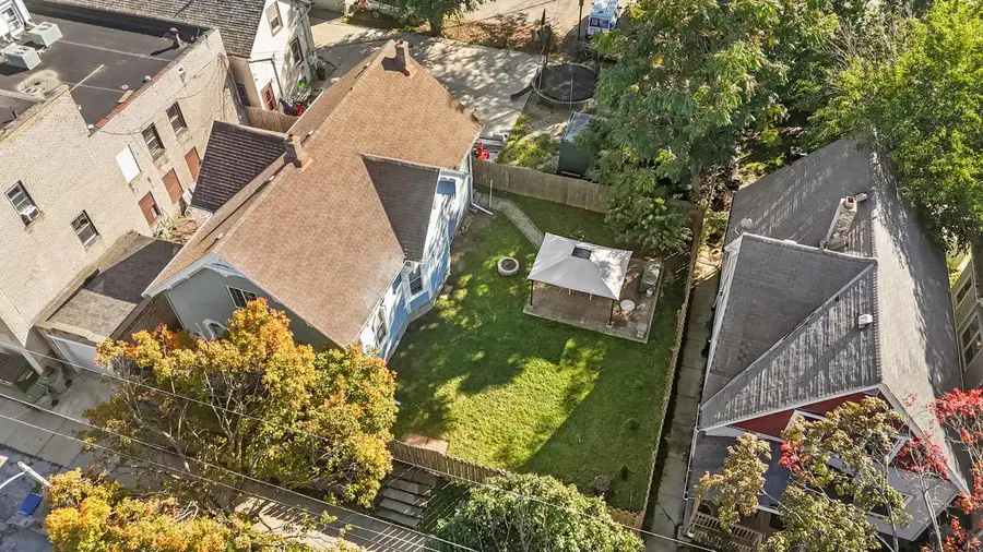 2401 W Grant STREET, Milwaukee, WI 53215 - #3