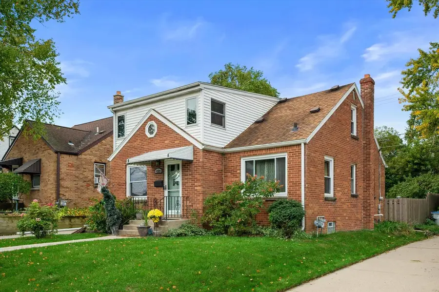 4329 S Lenox STREET, Milwaukee, WI 53207 - #2