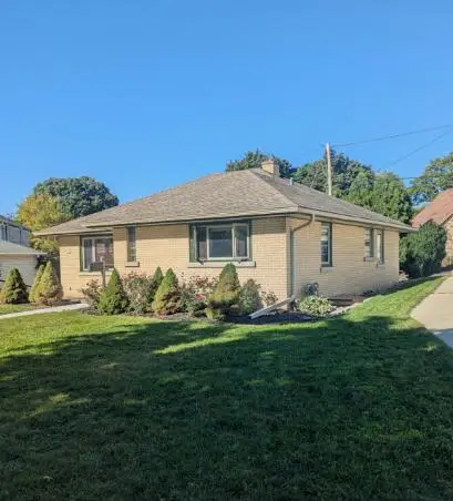 221 N Story PARKWAY, Milwaukee, WI 53208 - #3