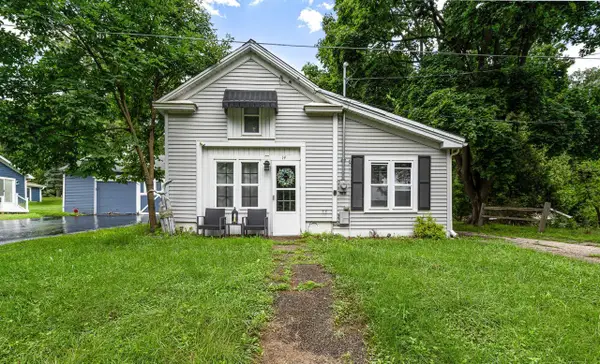 14 Hill STREET, Williams Bay, WI 53191