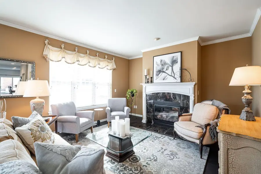 3870 S Lake DRIVE #1102, Saint Francis, WI 53235 - #3