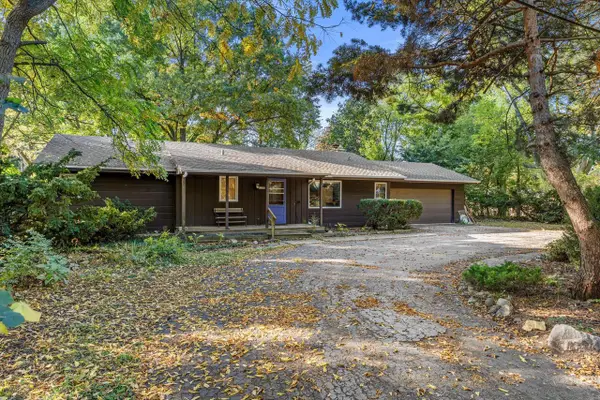 11595 W Edgerton AVENUE, Hales Corners, WI 53130