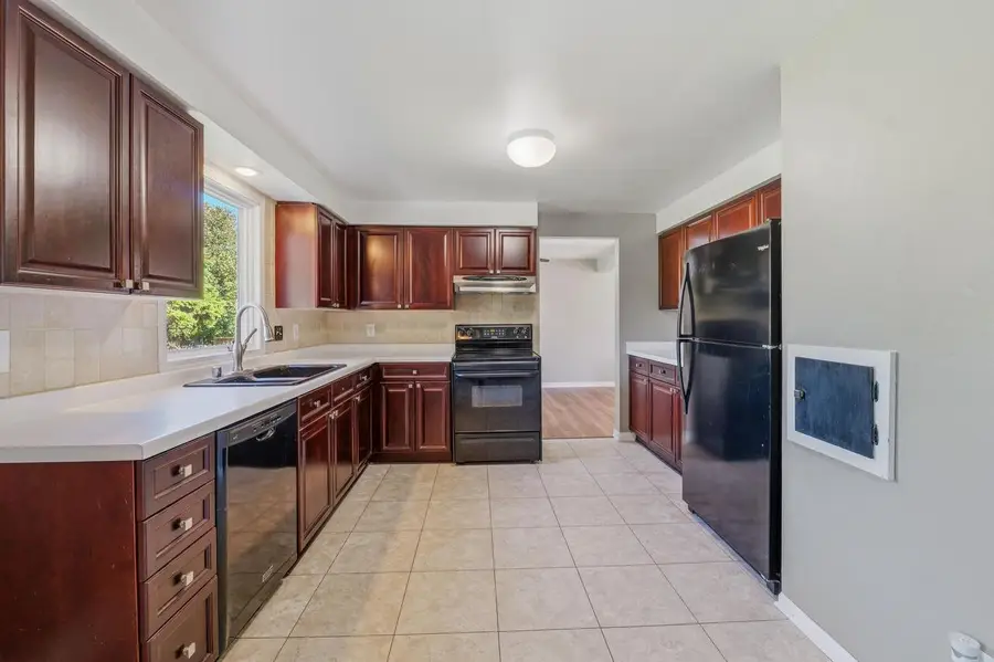 2314 W Koning DRIVE, Sheboygan, WI 53083 - #2