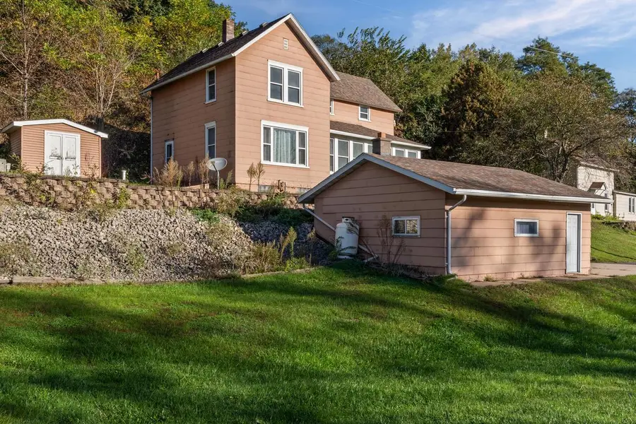 S3589 County Road P, Fountain City, WI 54629 - #2