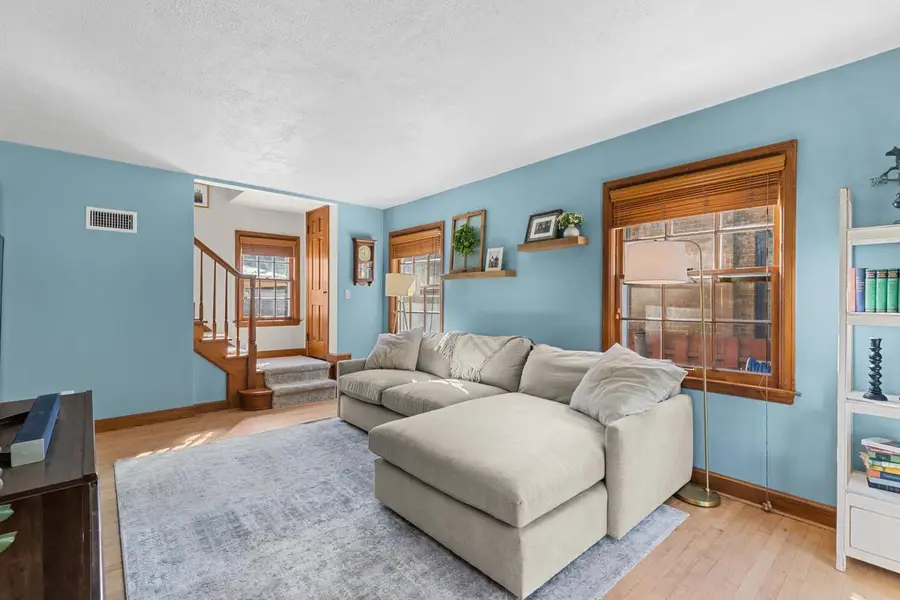 2814 N Hartung AVENUE, Milwaukee, WI 53210 - #3