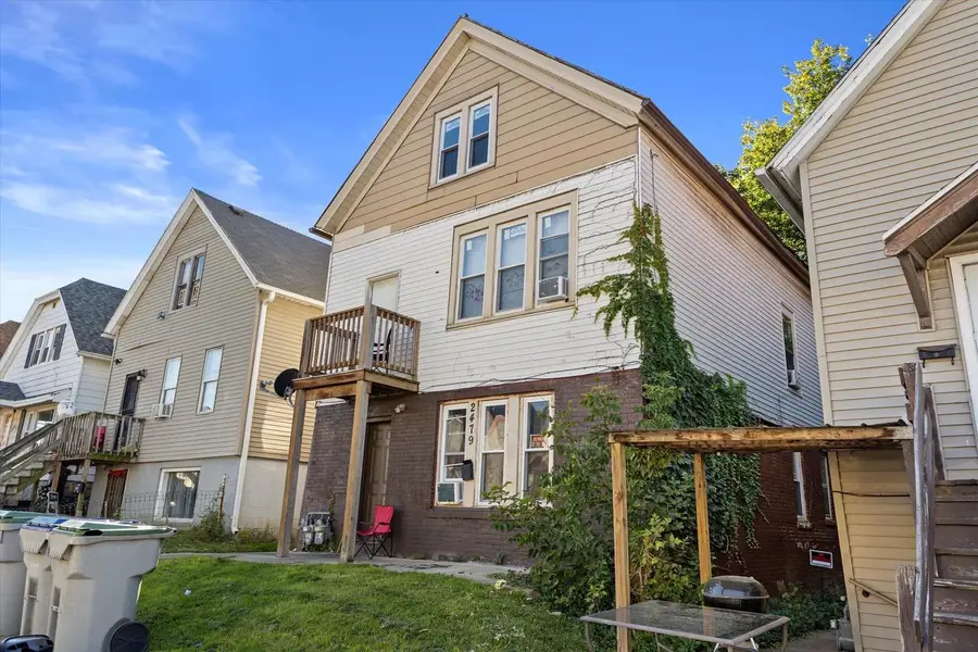 2479 S 5th PLACE, Milwaukee, WI 53207 - #2