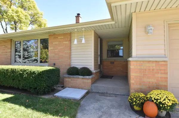 2710 S 72nd STREET, West Allis, WI 53219