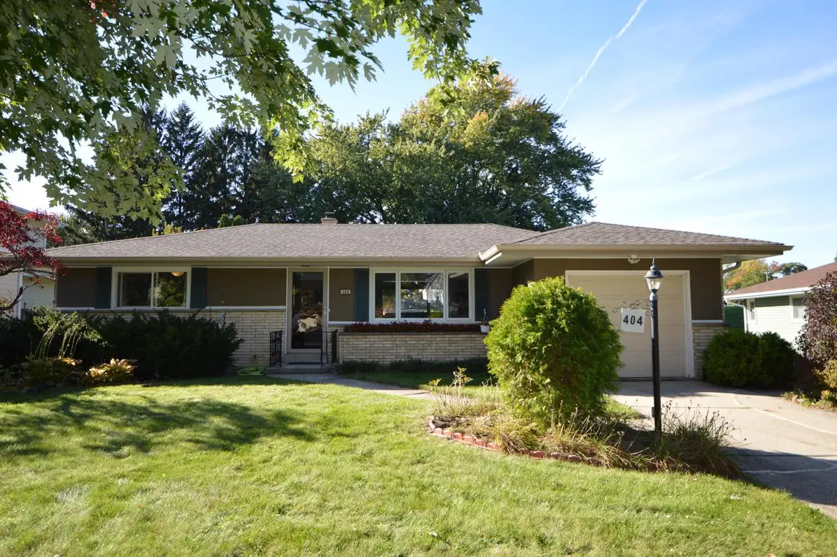 404 Willow LANE, South Milwaukee, WI 53172 - #1