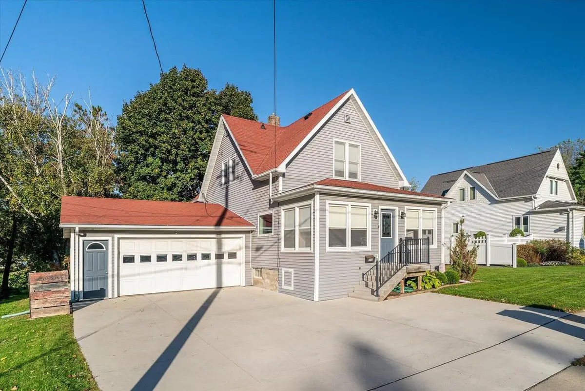 710 S Main STREET, Viroqua, WI 54665 - #1