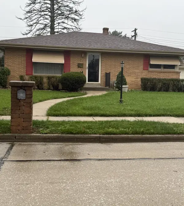 827 Coronada DRIVE, Racine, WI 53402