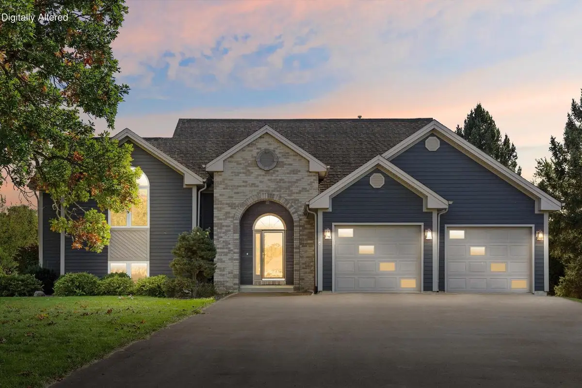 28827 Kramer DRIVE, Waterford, WI 53185 - #1