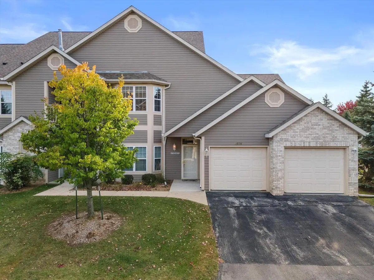 W159N4876 Graysland DRIVE, Menomonee Falls, WI 53051 - #1