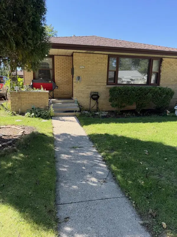 3323 S 69th STREET, Milwaukee, WI 53219
