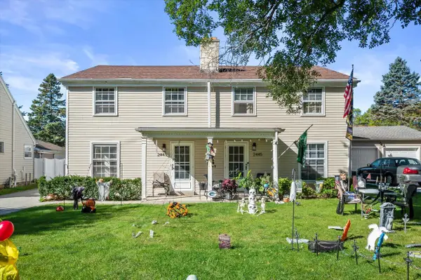2443 N 114th STREET #2445, Wauwatosa, WI 53226