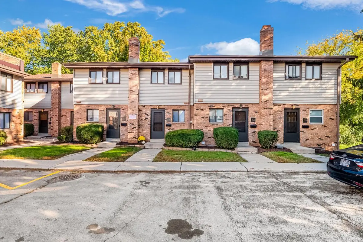 240 E Dekora STREET #264, Saukville, WI 53080 - #1