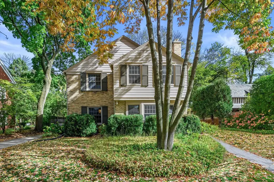4732 N Wilshire ROAD, Whitefish Bay, WI 53211 - #2