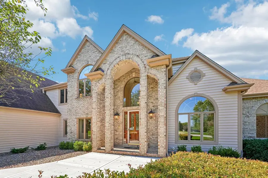 W295S5349 Holiday Oak DRIVE, Waukesha, WI 53189 - #3