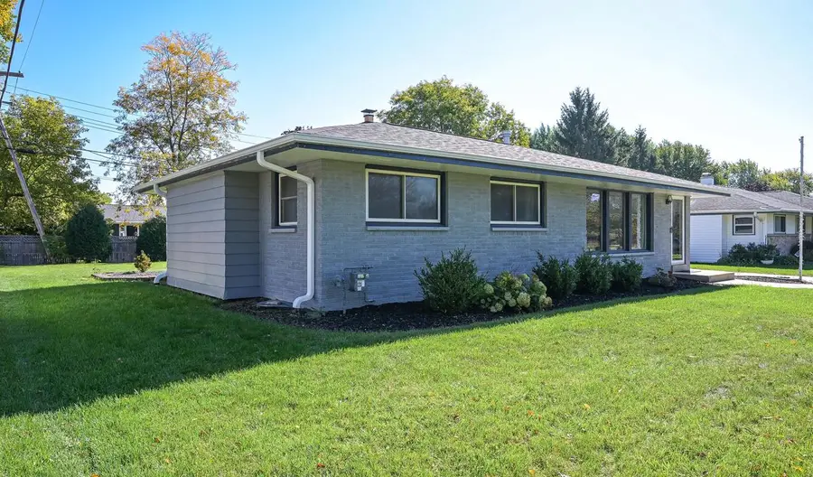 5240 S 116th STREET, Hales Corners, WI 53130 - #3