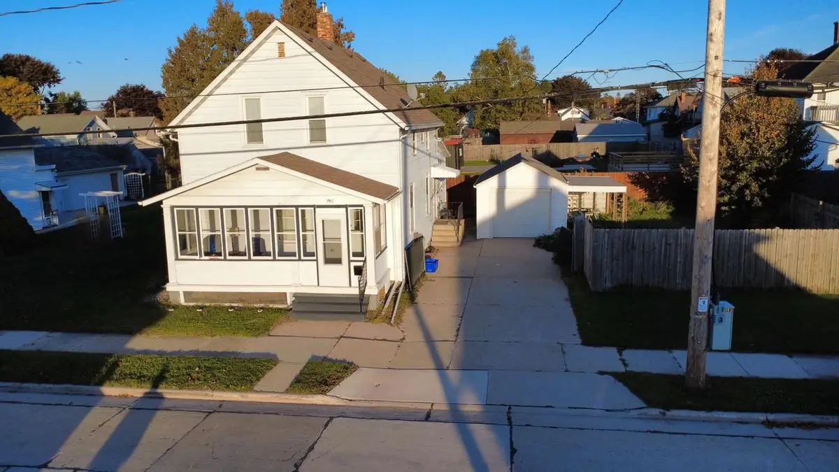 1911 Jackson STREET, Two Rivers, WI 54241 - #1